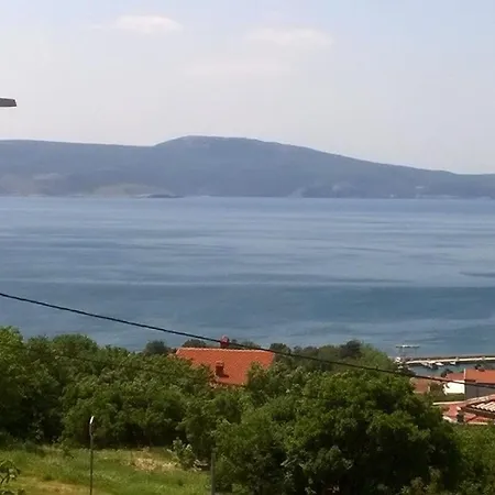 Ferienwohnung In Mit Terrasse, Gemeinsamem Pool Und Grill Und Panoramablick Apartment Novi Vinodolski